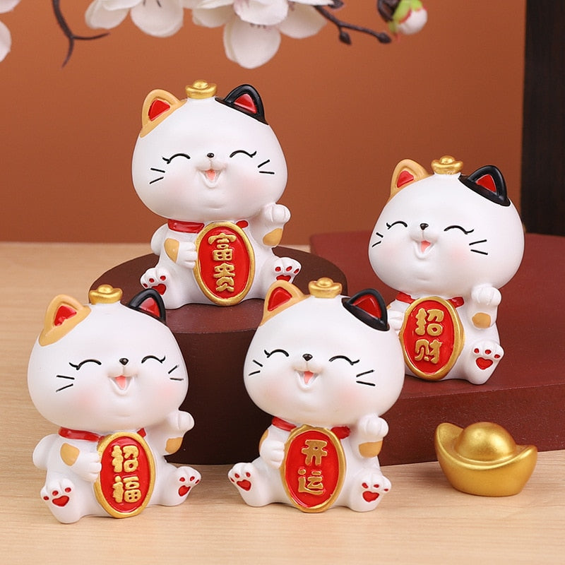 Chinese Lucky Wealth Waving Cat